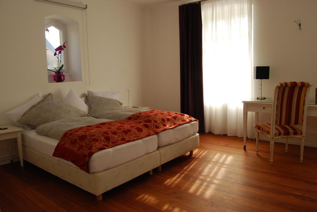 Alte Apotheke Bed & Breakfast คาร์ลสบาด ห้อง รูปภาพ